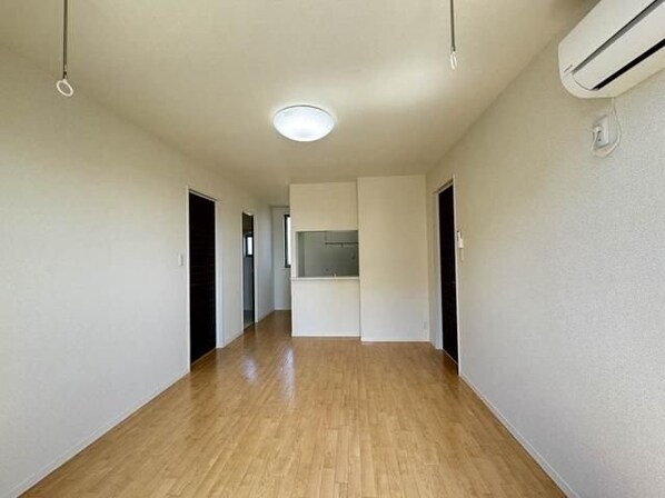 ブランドール・ミキ Bの物件内観写真